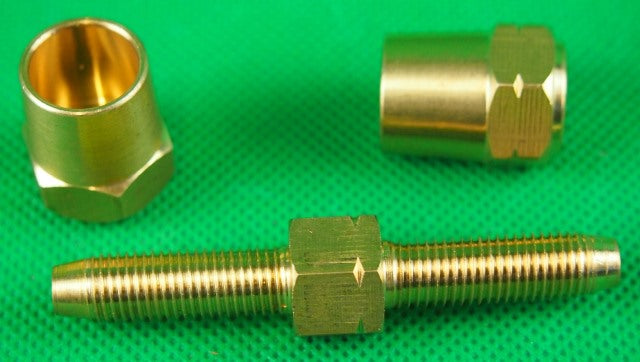 Hose Joiner LP265 Screw in 400192